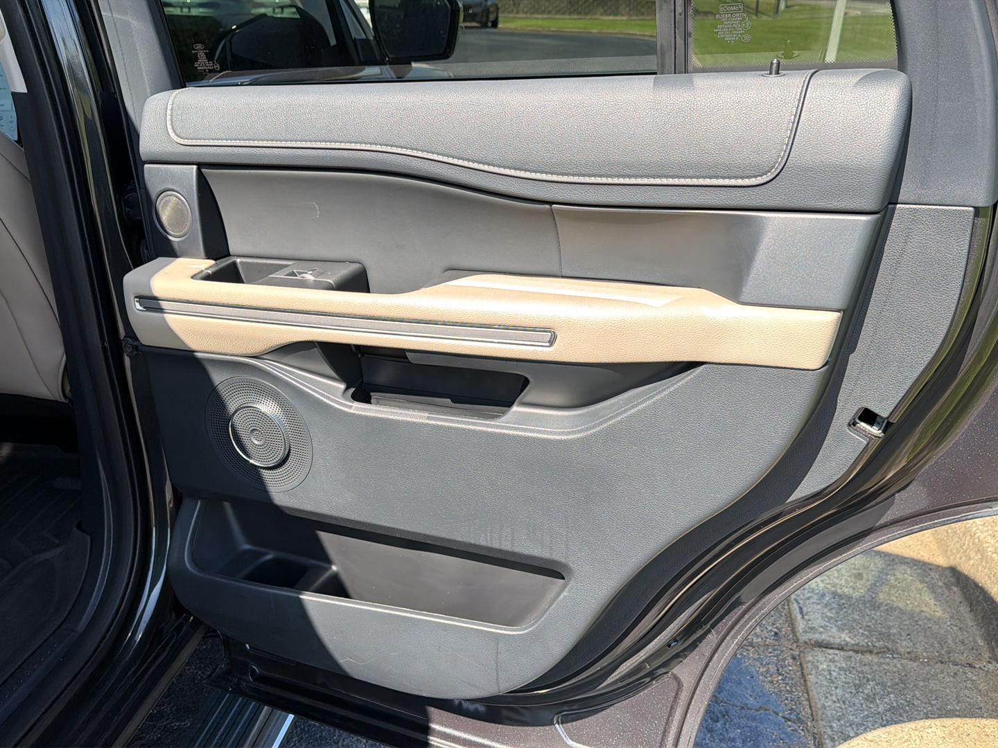 Used 2024 Ford Expedition SUV