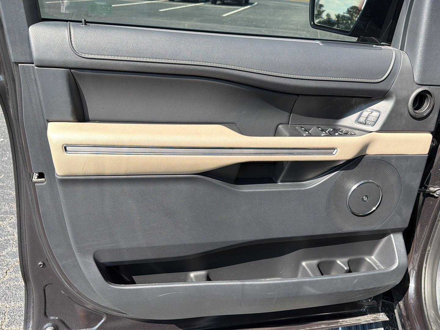 Used 2024 Ford Expedition SUV