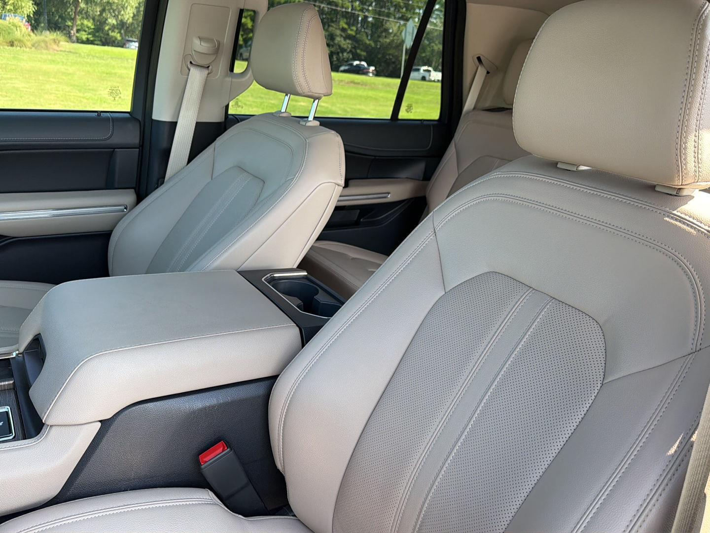 Used 2024 Ford Expedition SUV