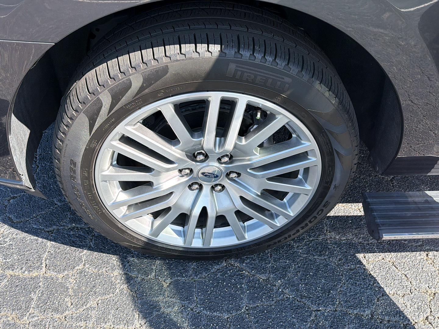 Used 2024 Ford Expedition SUV