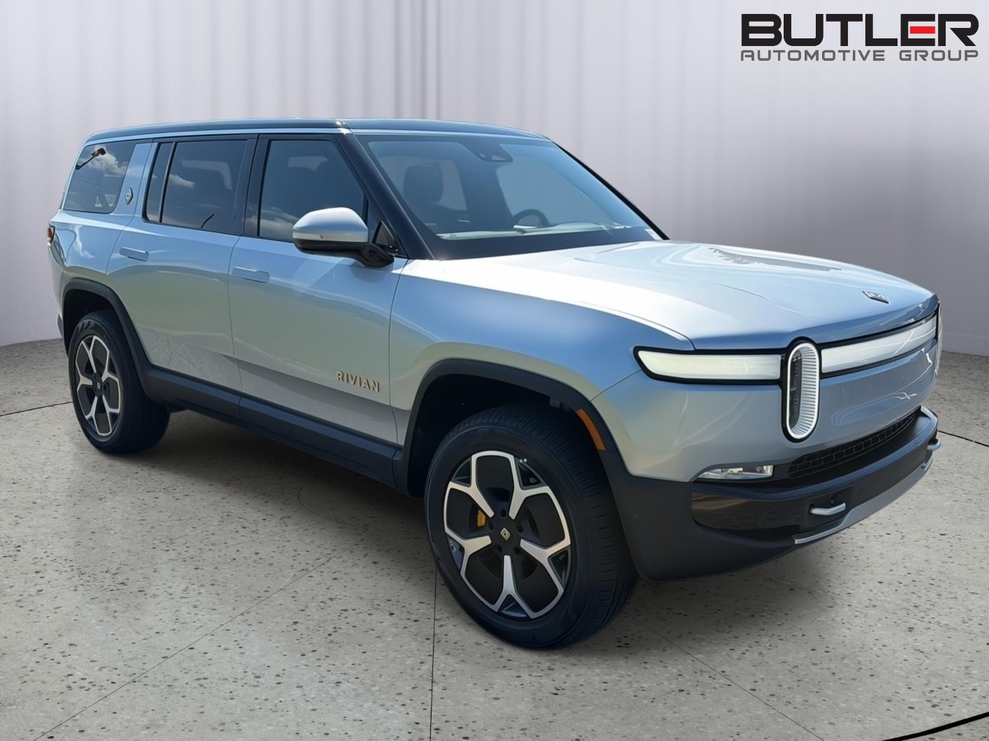 Used 2024 Rivian R1S SUV