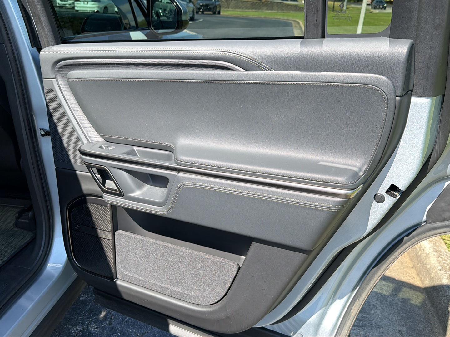 Used 2024 Rivian R1S SUV