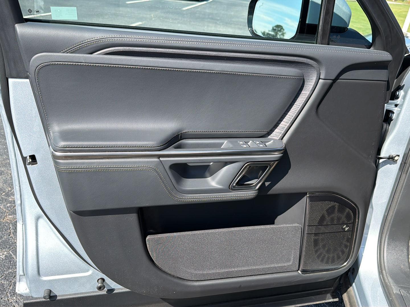 Used 2024 Rivian R1S SUV