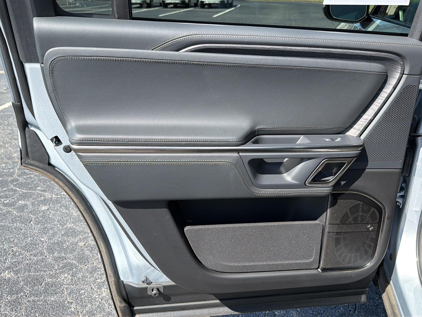 Used 2024 Rivian R1S SUV