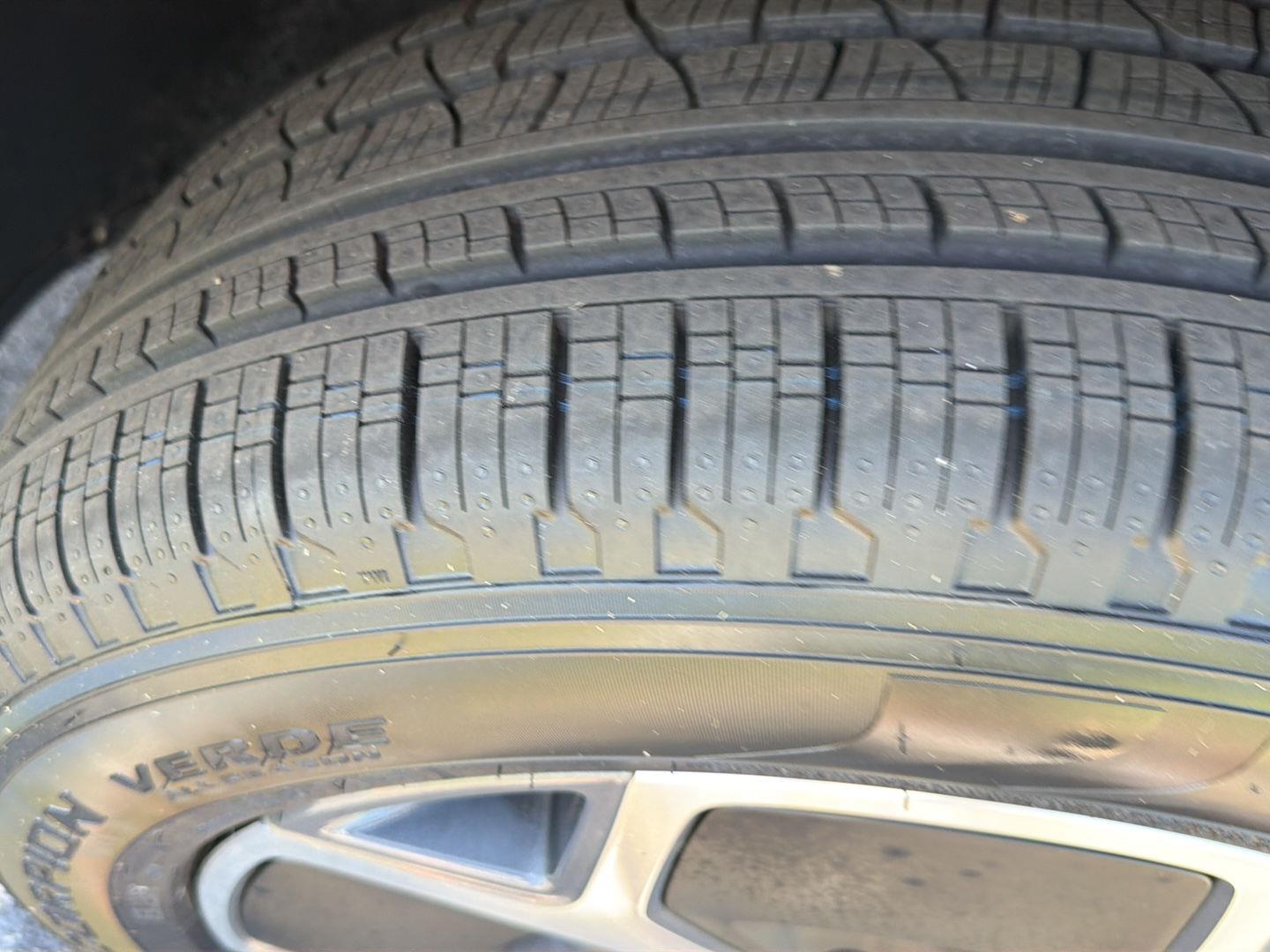 Used 2024 Rivian R1S SUV