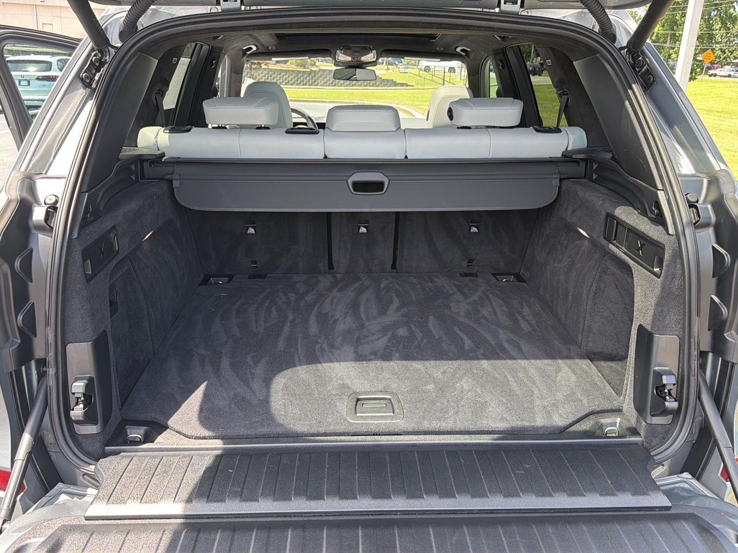 Used 2025 BMW X5 Sedan