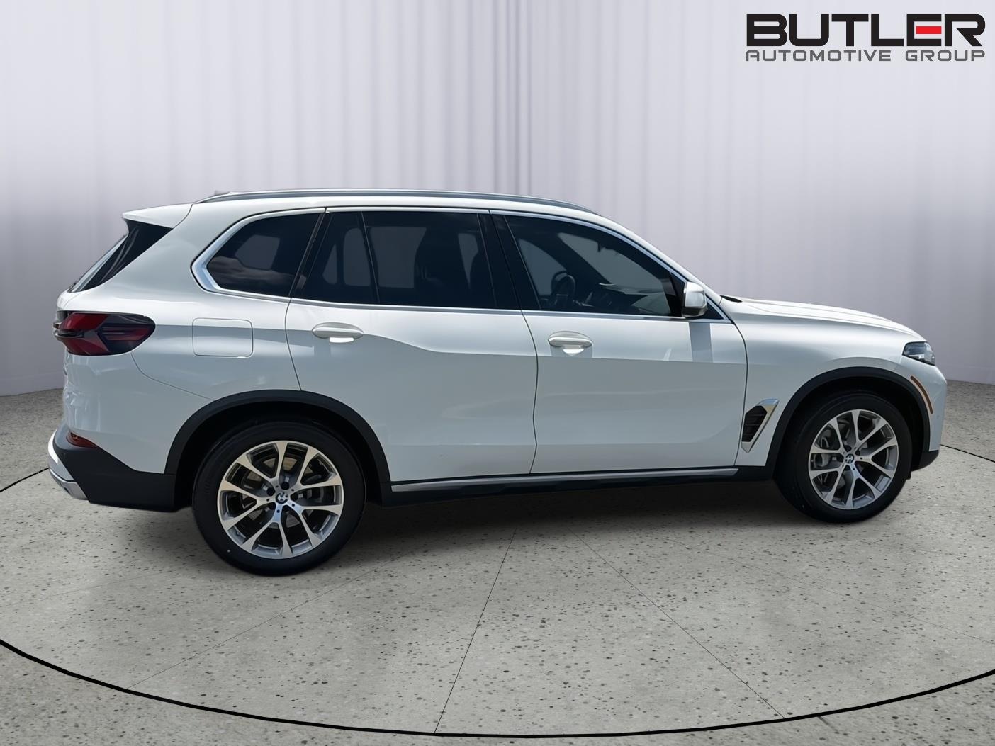 Used 2024 BMW X5 Sedan