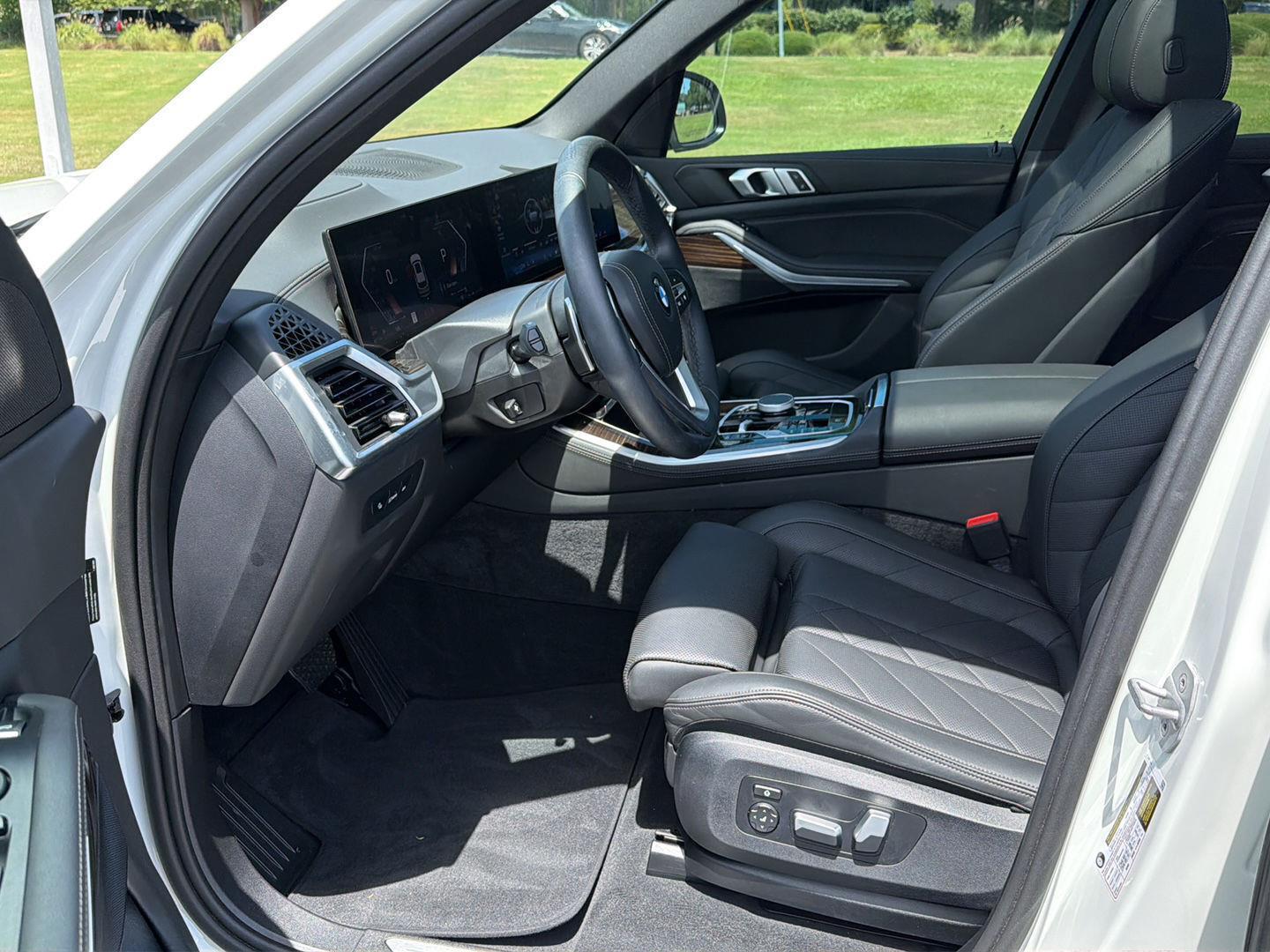 Used 2024 BMW X5 Sedan