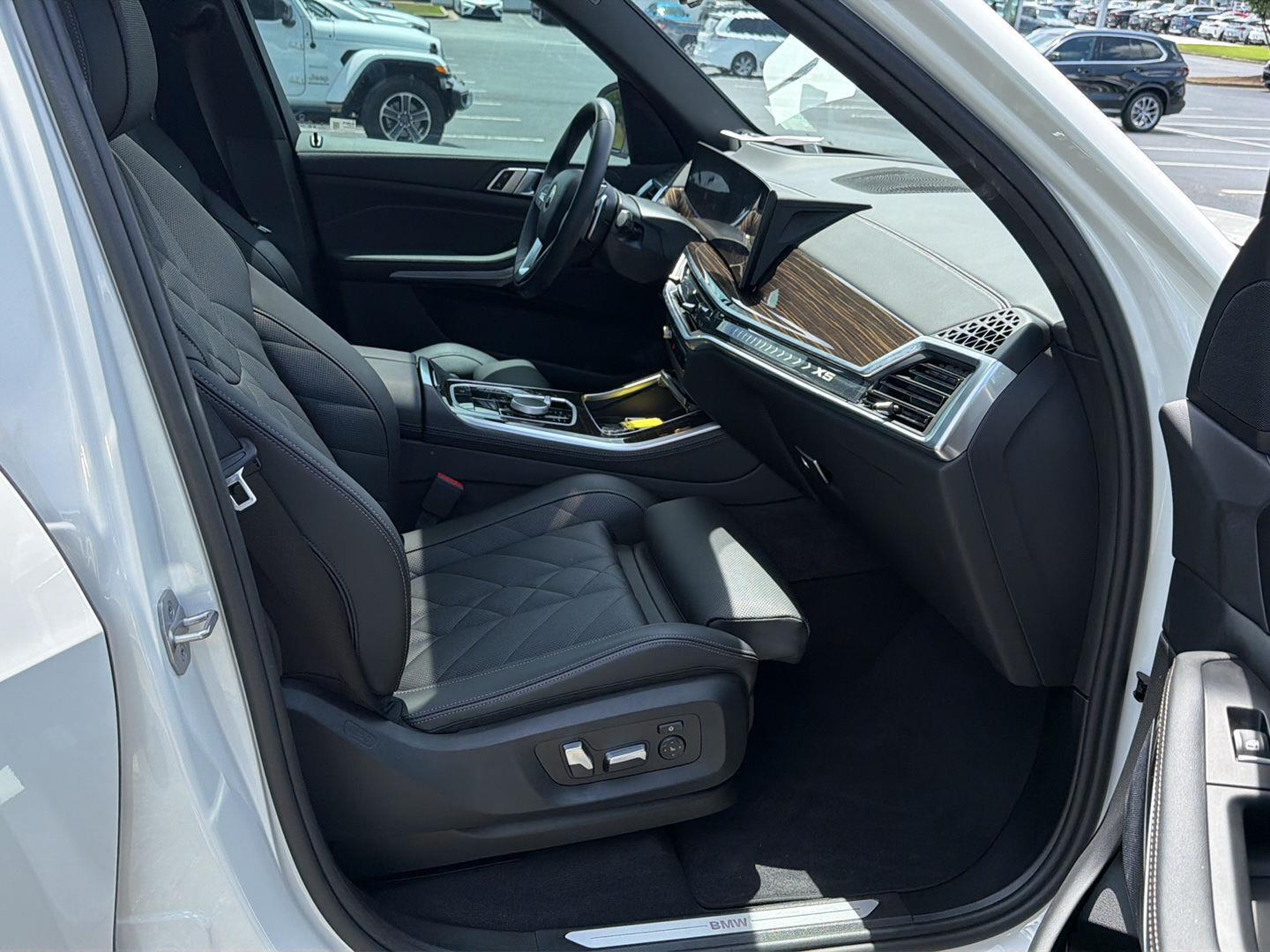 Used 2024 BMW X5 Sedan