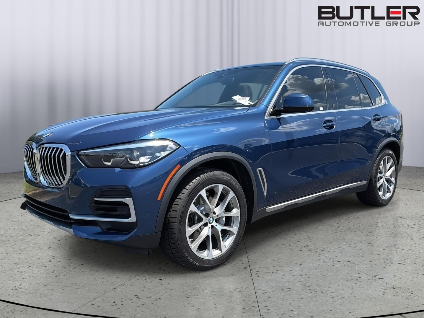 Used 2023 BMW X5 Sedan