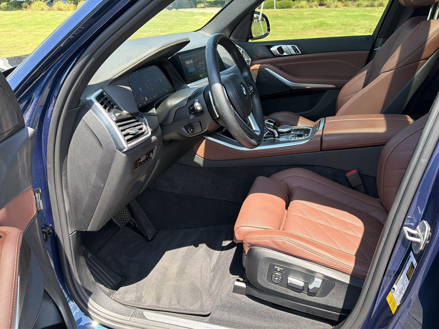 Used 2023 BMW X5 Sedan