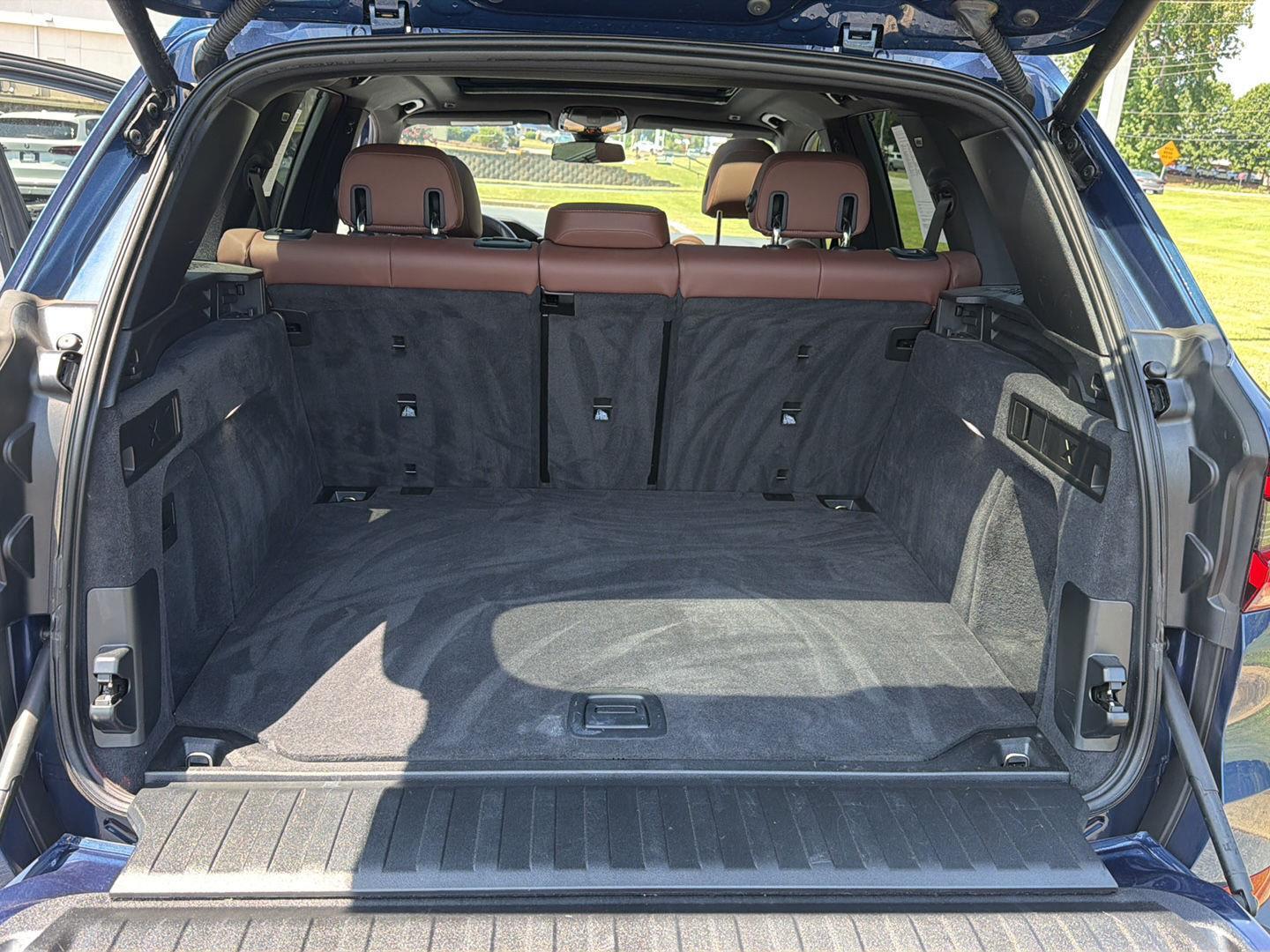 Used 2023 BMW X5 Sedan