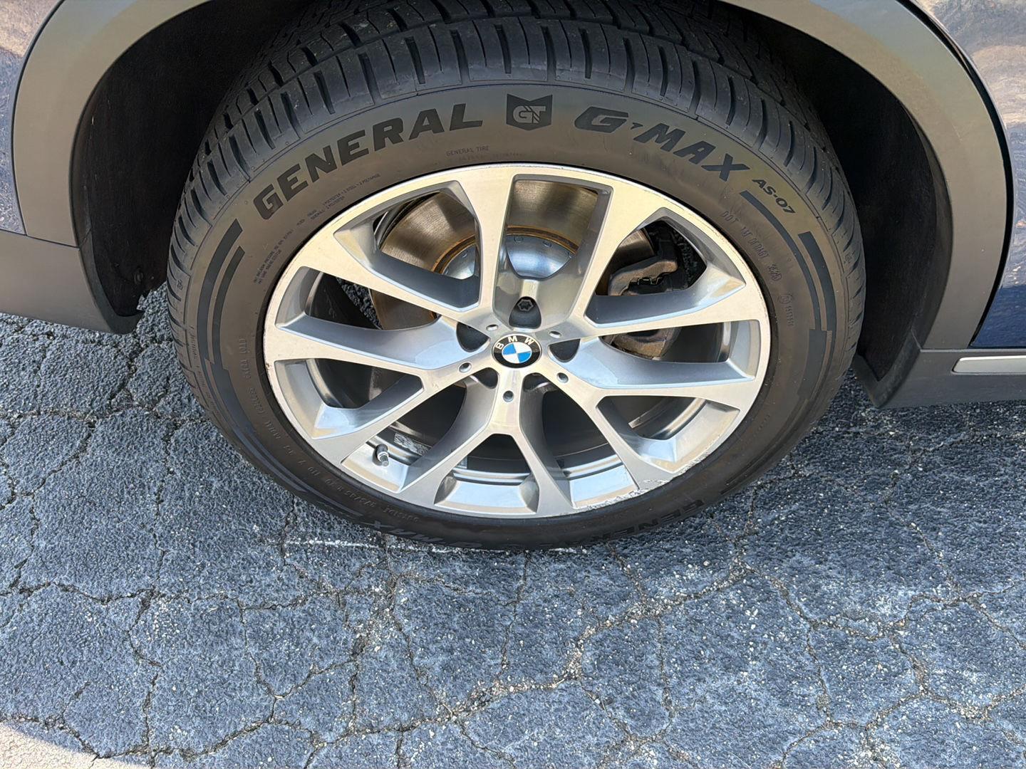 Used 2023 BMW X5 Sedan