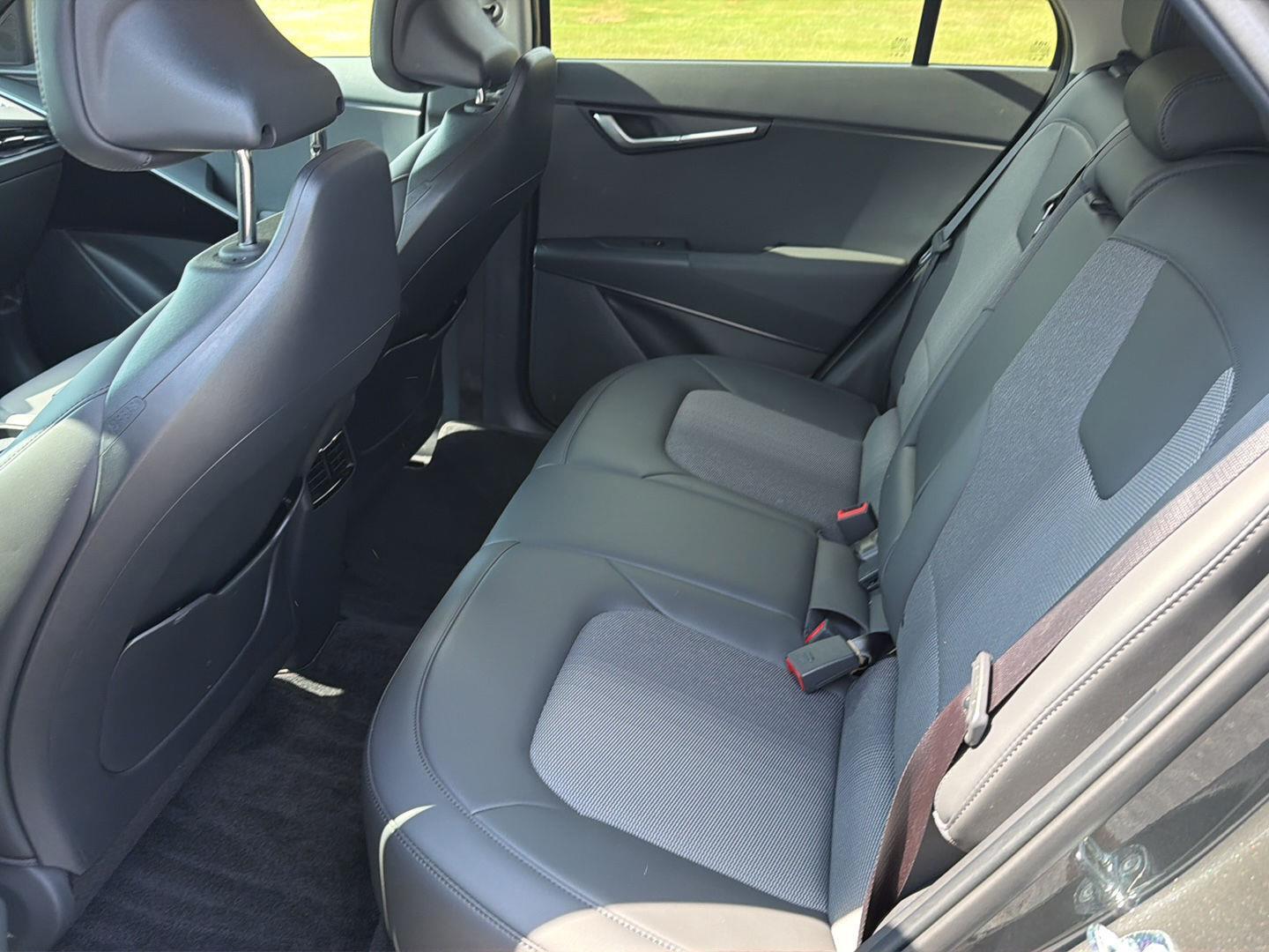 Used 2026 Kia Niro EV SUV