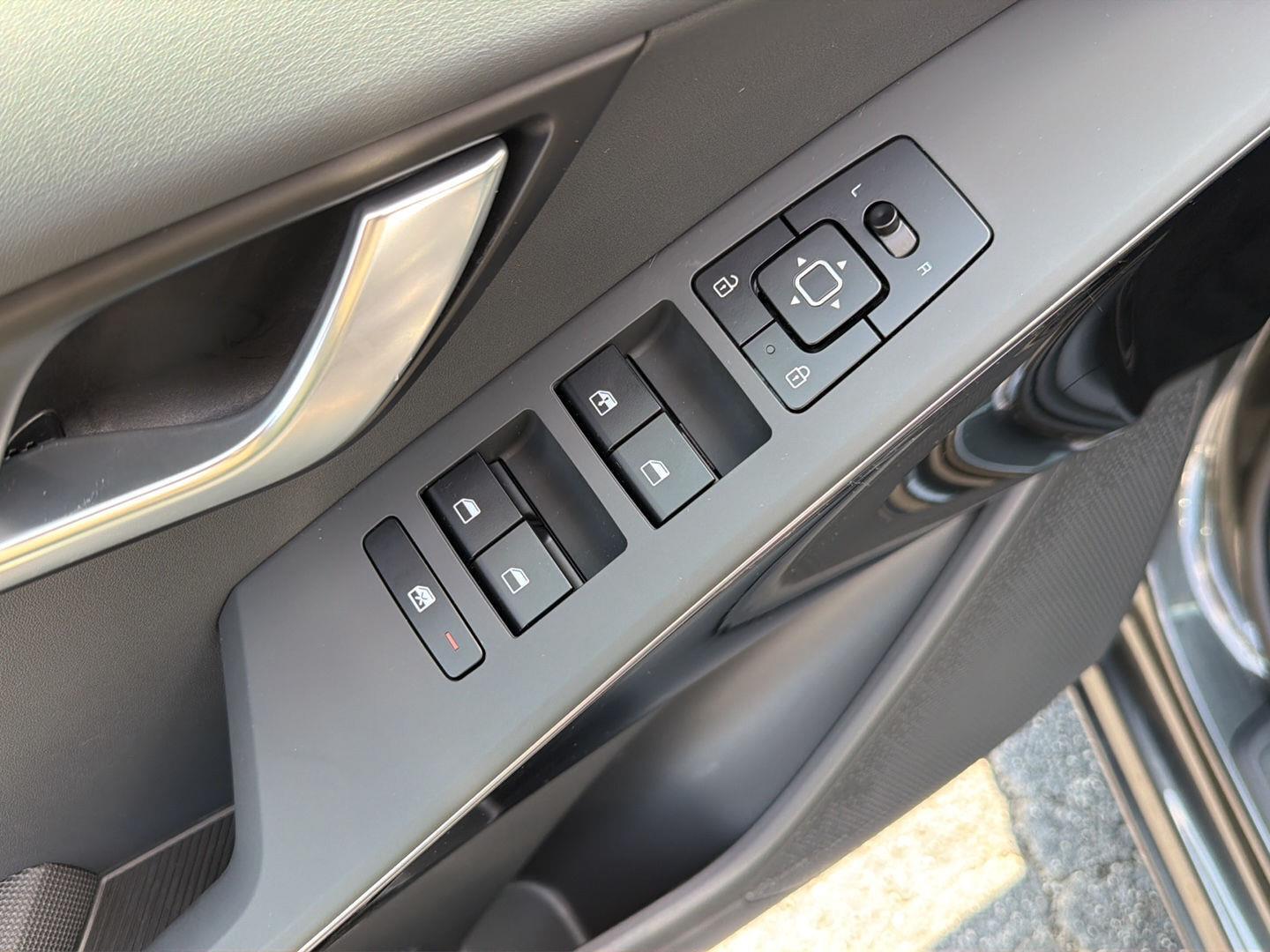 Used 2026 Kia Niro EV SUV