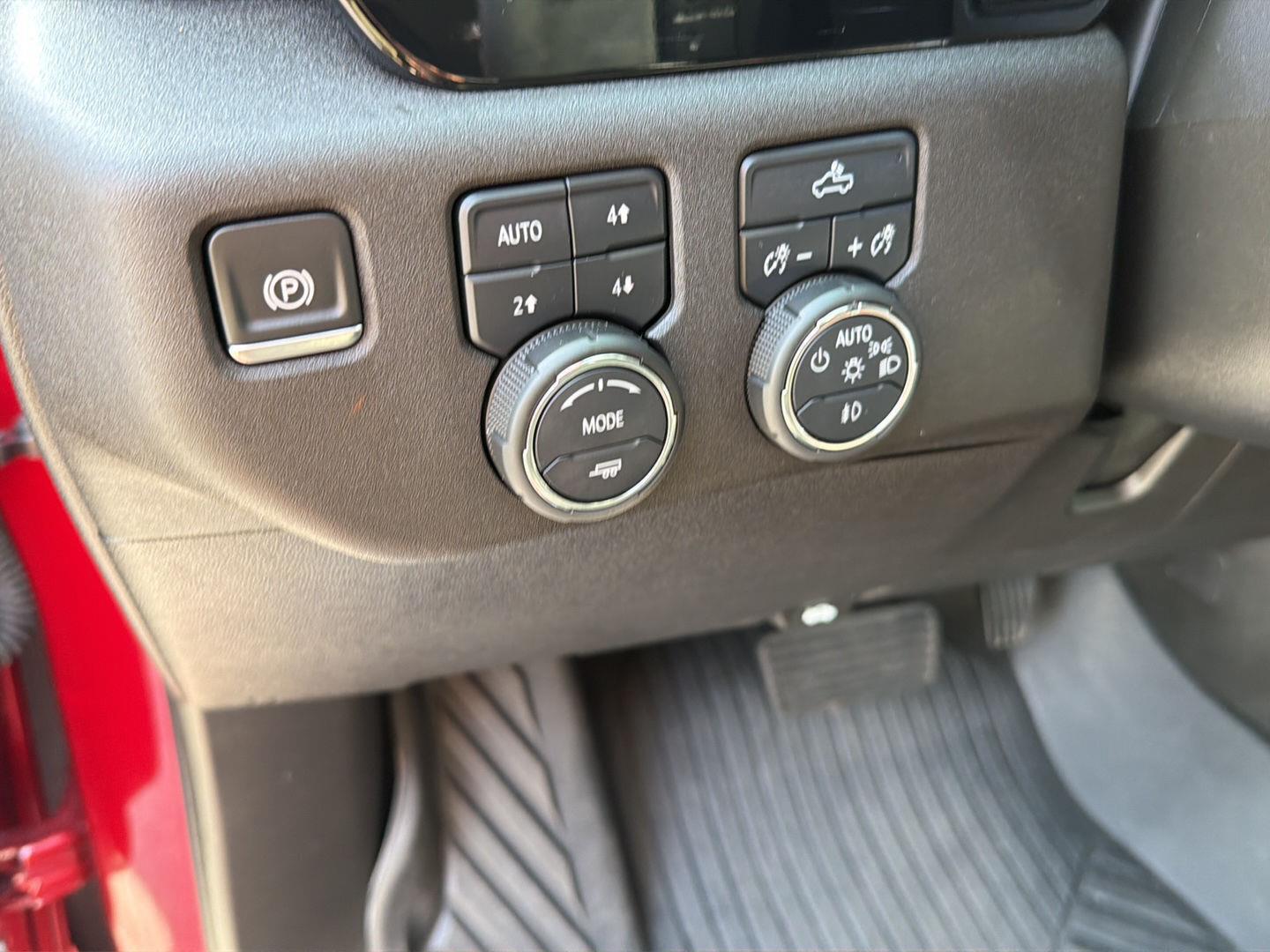 Used 2024 Chevrolet Silverado 1500 Truck