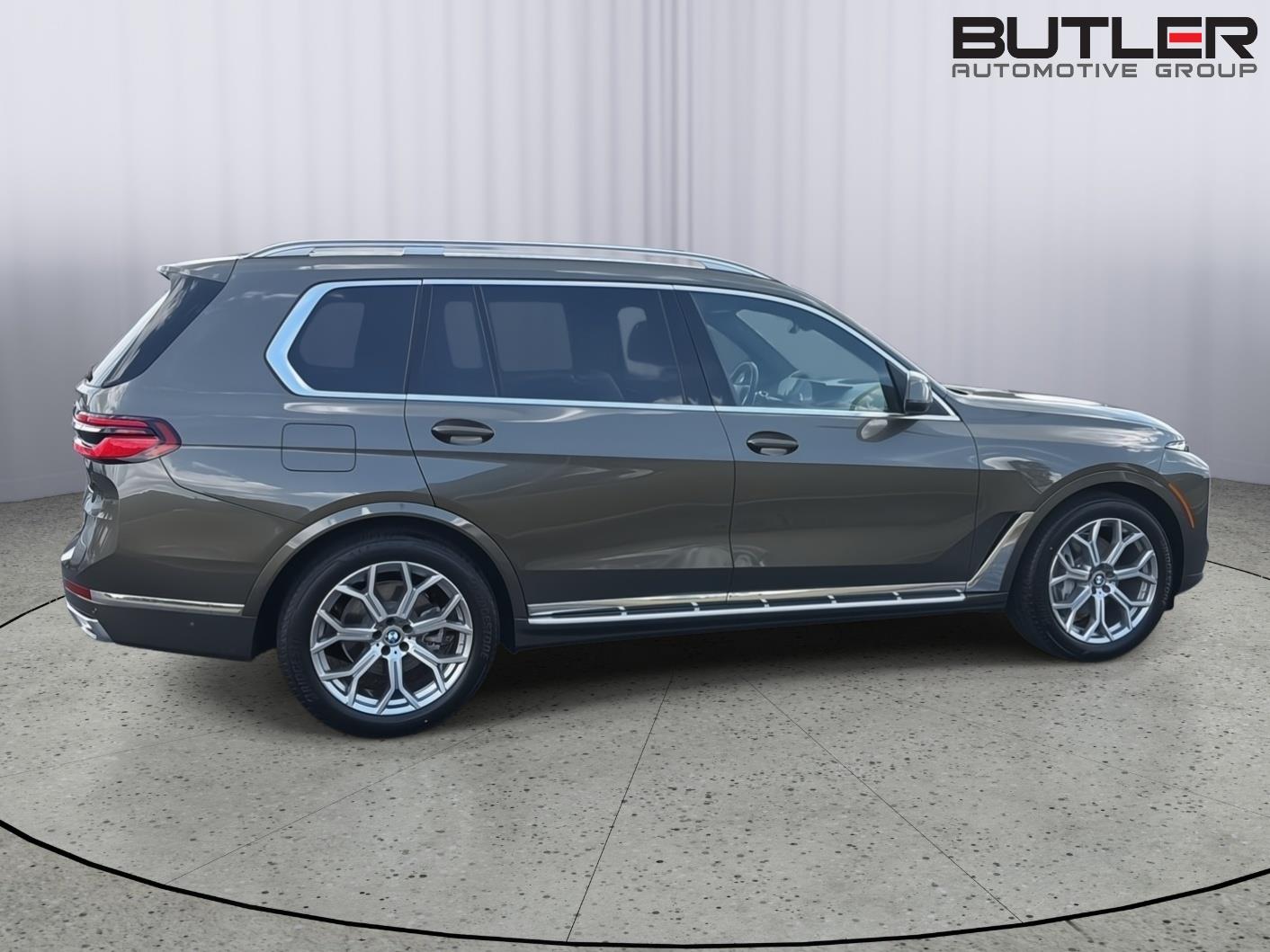 Used 2027 BMW X7 SUV
