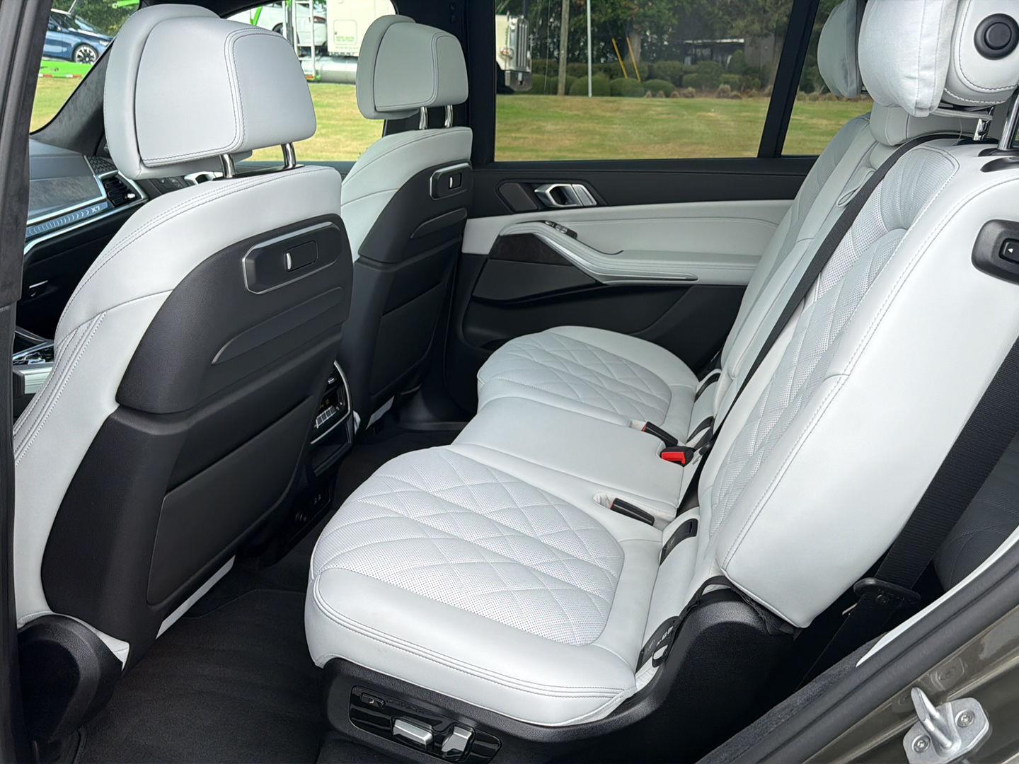 Used 2027 BMW X7 SUV