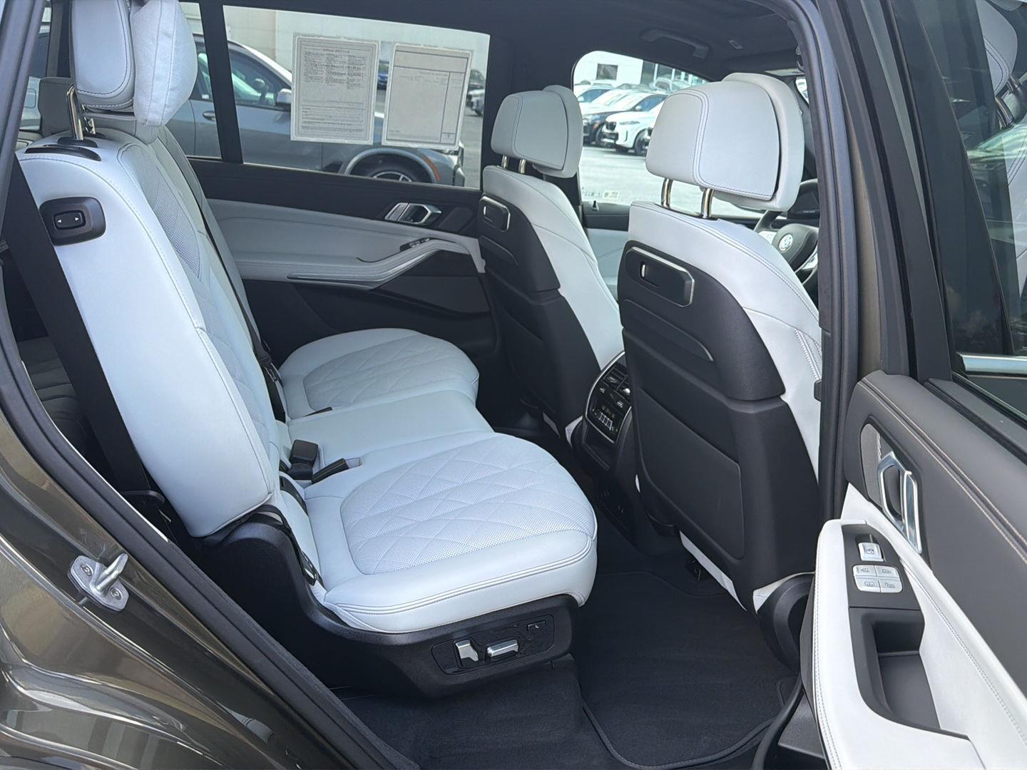 Used 2027 BMW X7 SUV
