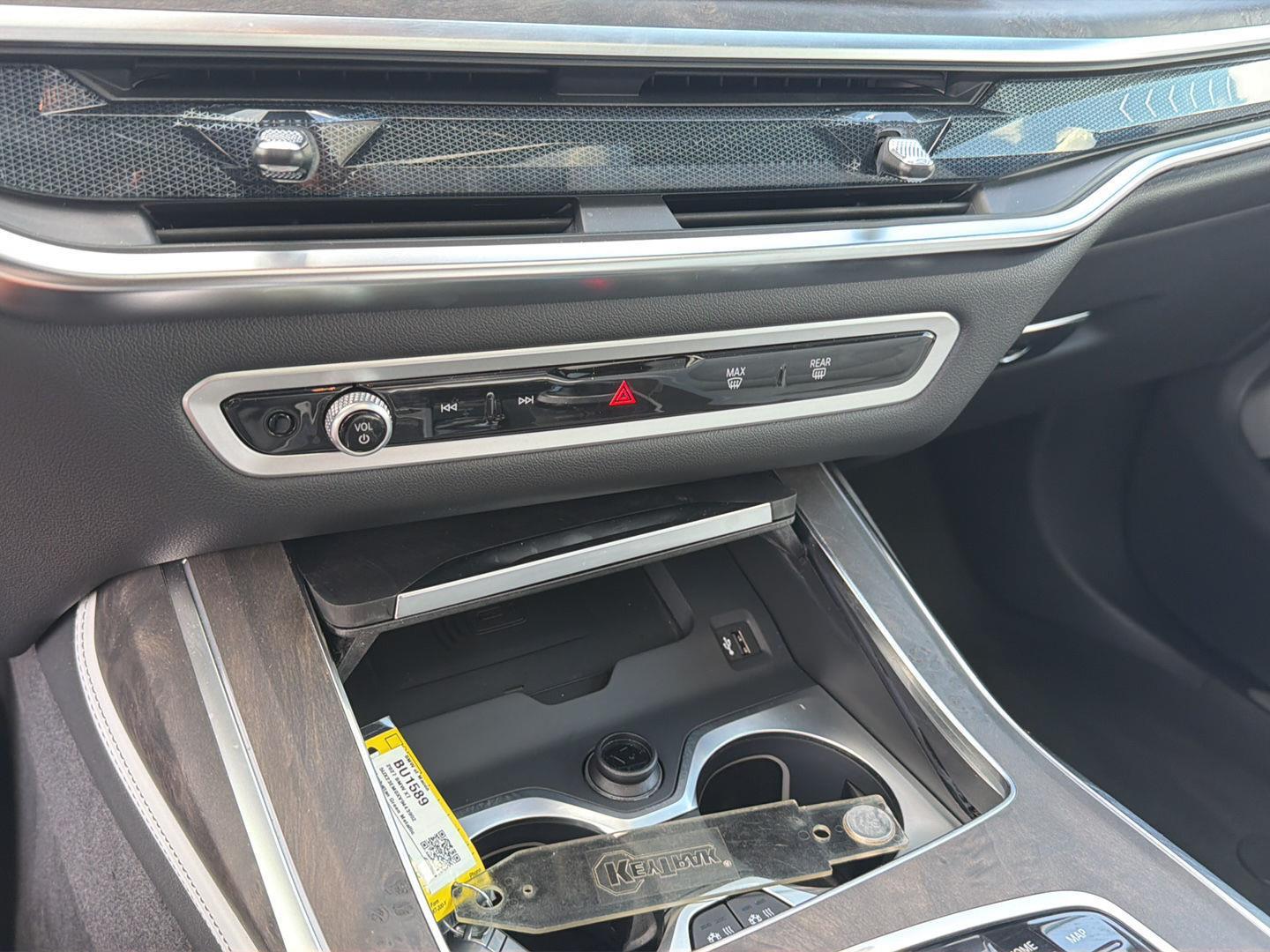 Used 2027 BMW X7 SUV