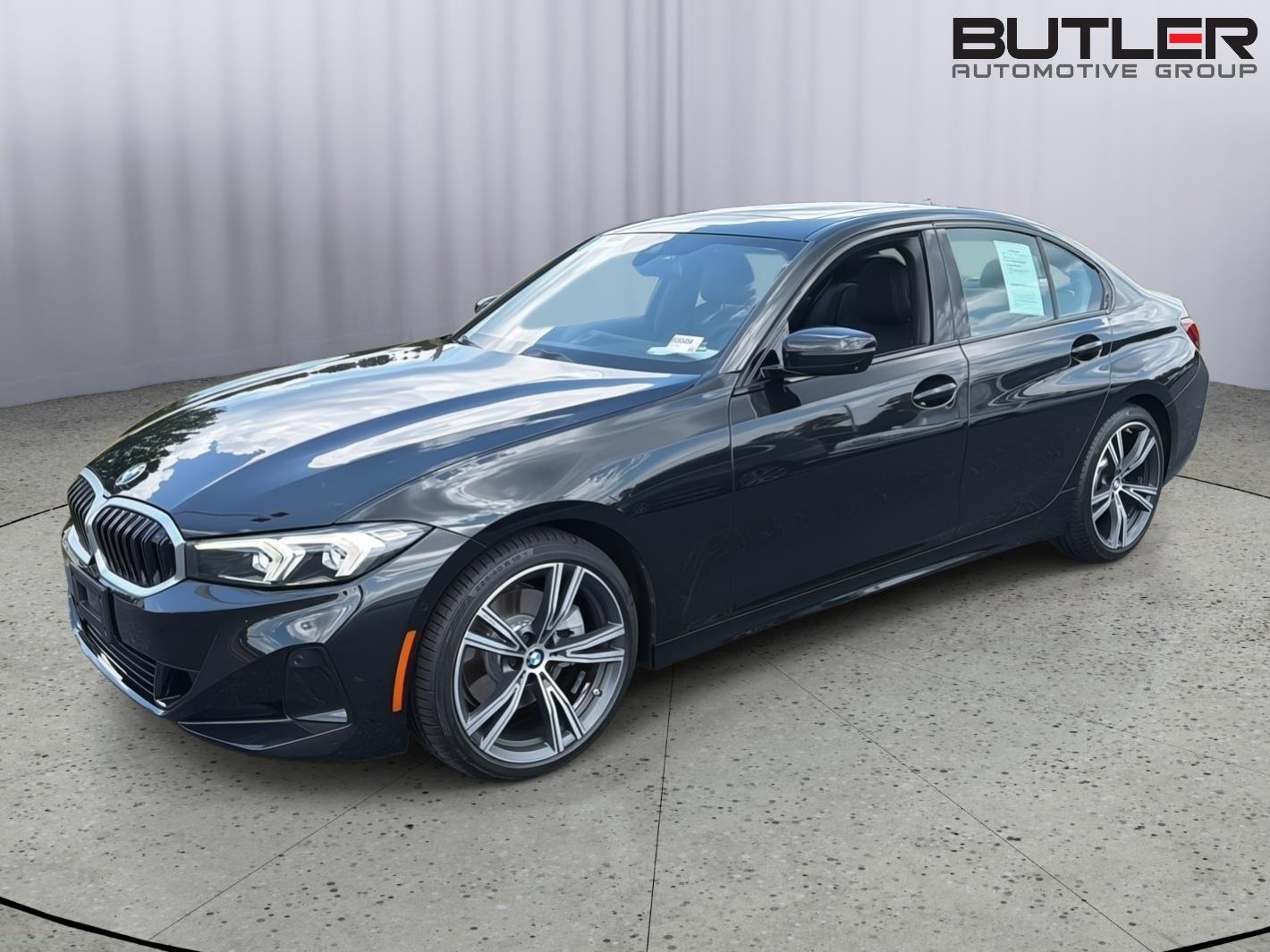 Black Sapphire Metallic 2023 BMW 3 Series Sedan Rear-Wheel Drive Automatic