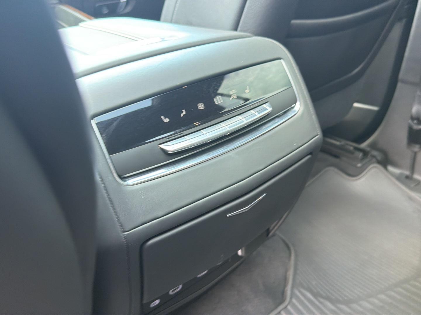 Used 2021 Cadillac Escalade SUV