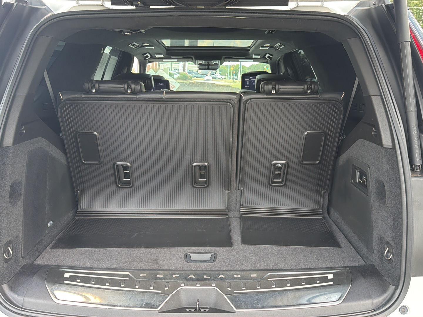 Used 2021 Cadillac Escalade SUV