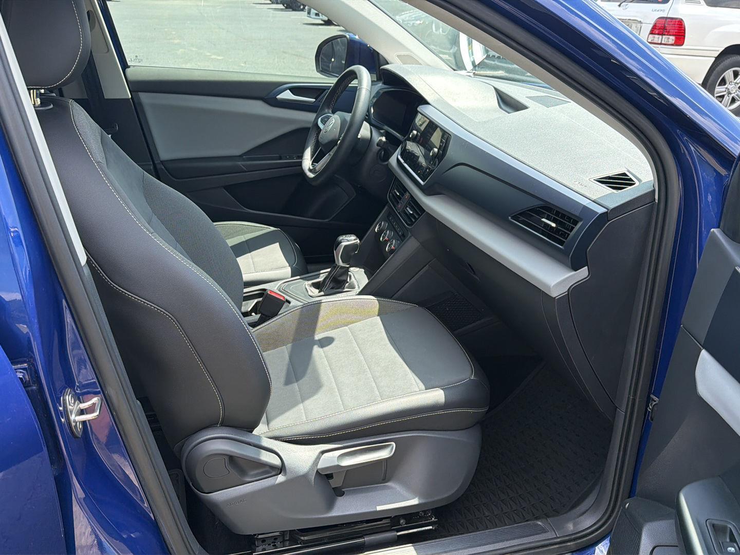 Used 2022 Volkswagen Taos SUV