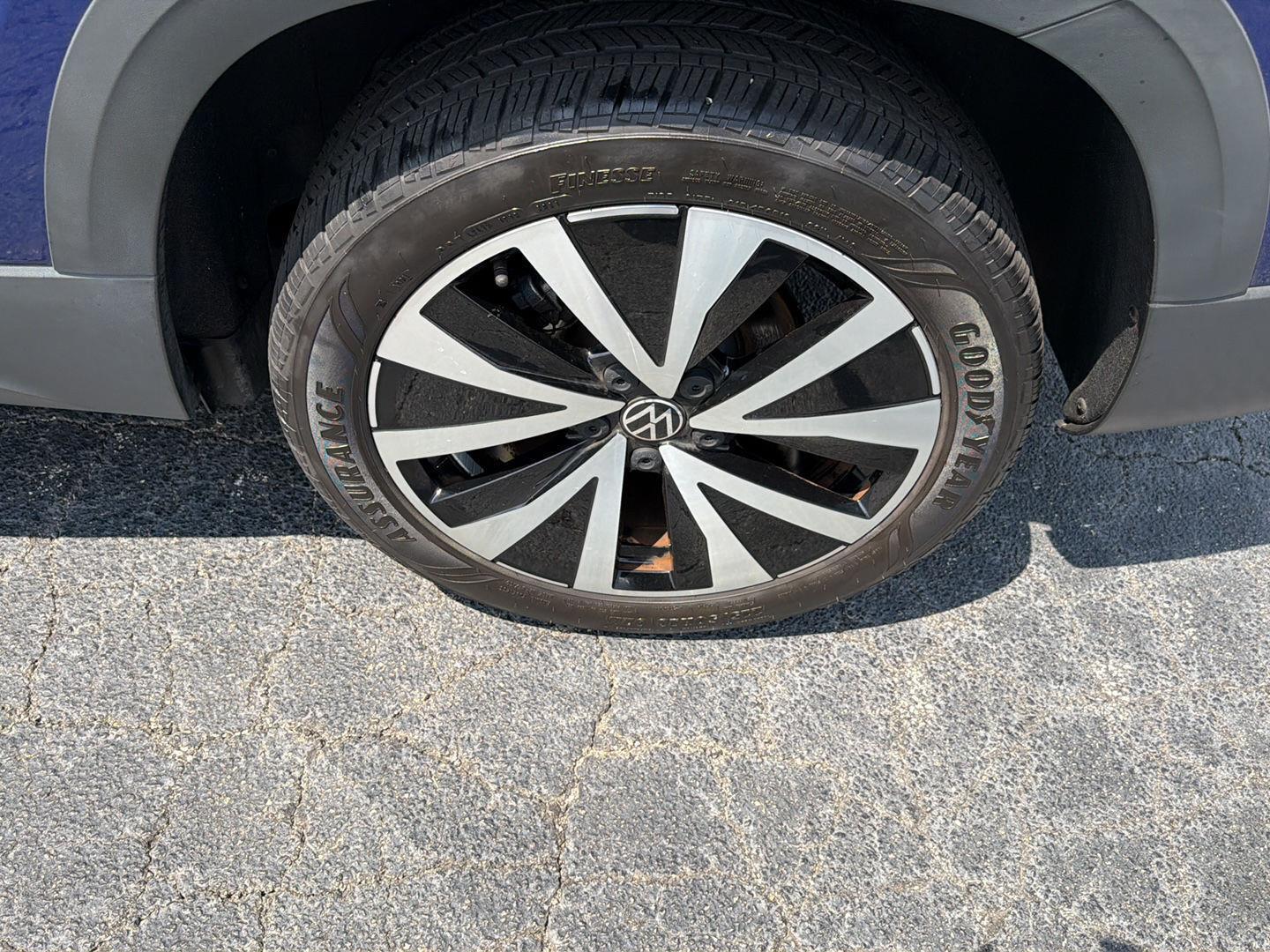 Used 2022 Volkswagen Taos SUV