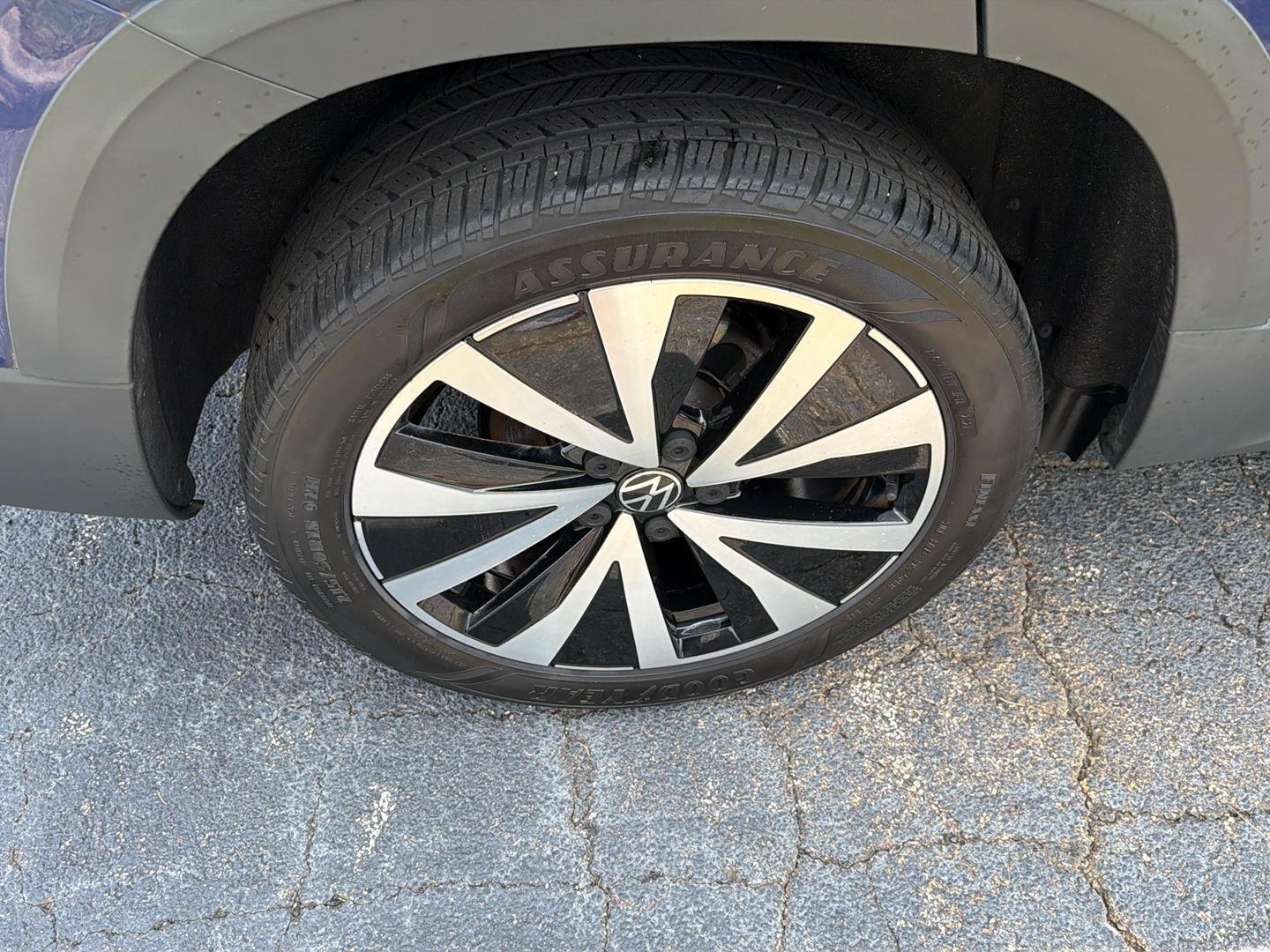 Used 2022 Volkswagen Taos SUV