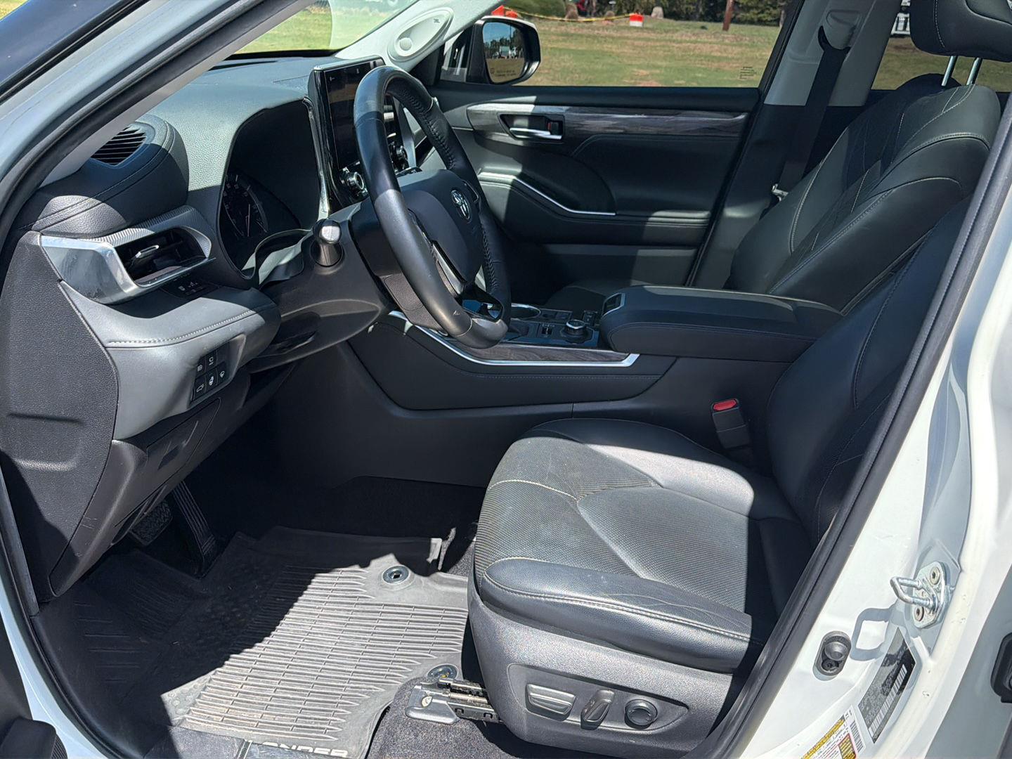 Used 2020 Toyota Highlander SUV