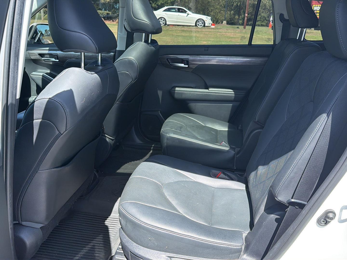 Used 2020 Toyota Highlander SUV