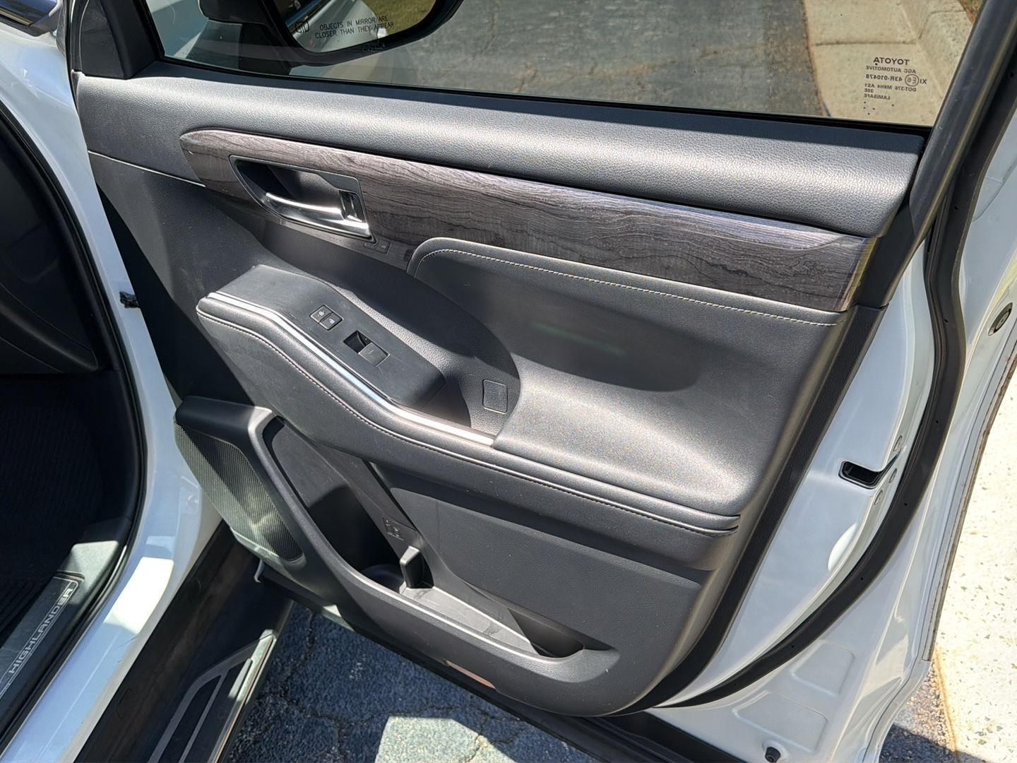 Used 2020 Toyota Highlander SUV
