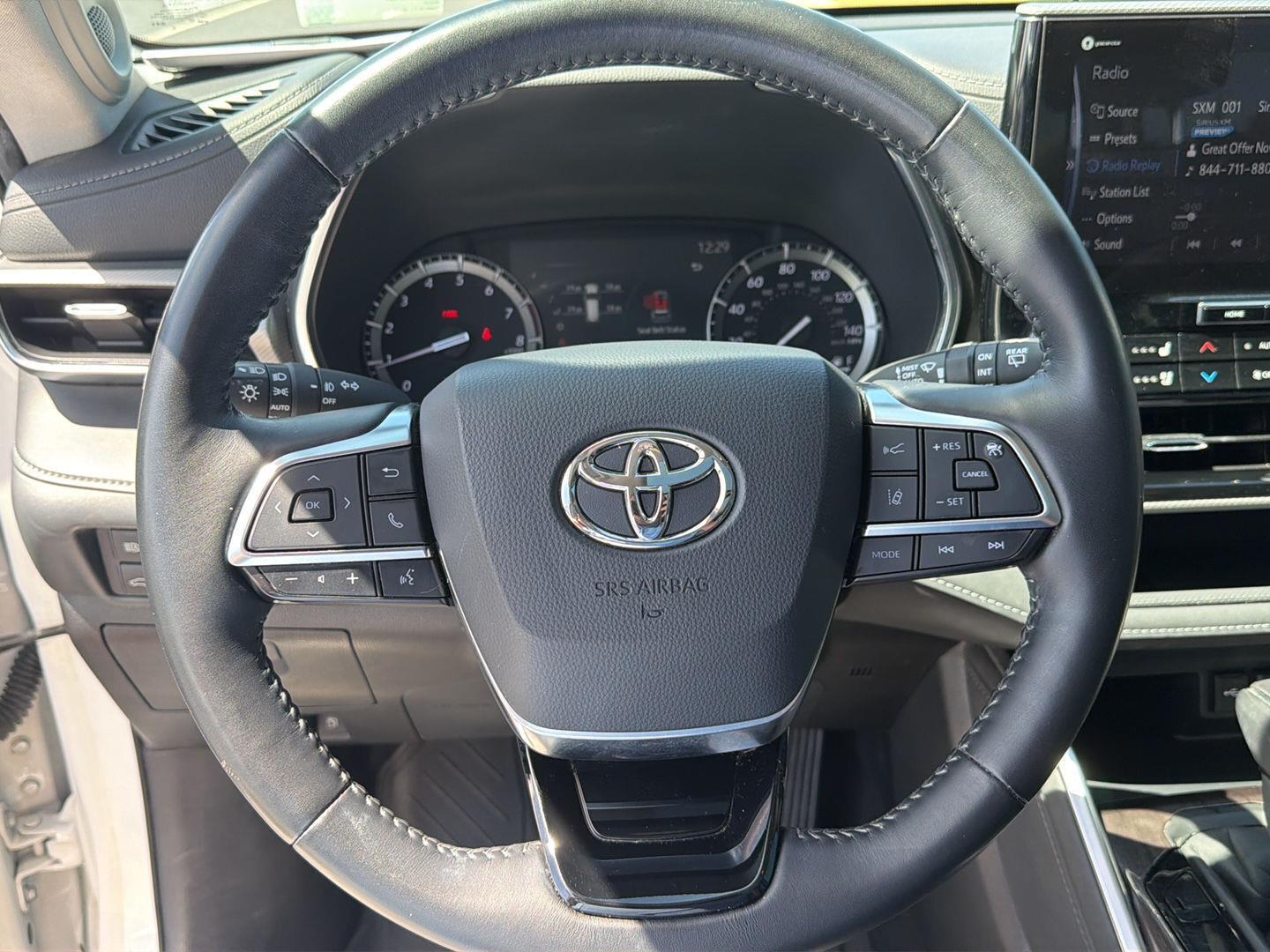 Used 2020 Toyota Highlander SUV