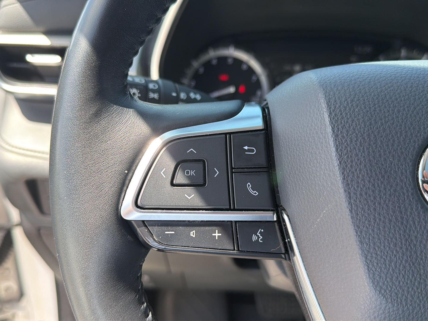 Used 2020 Toyota Highlander SUV
