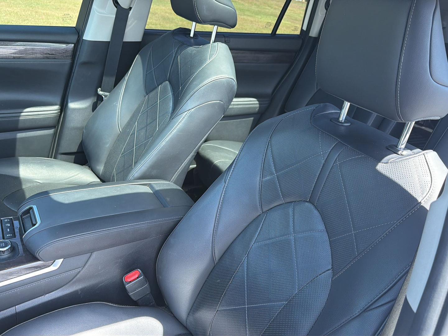Used 2020 Toyota Highlander SUV