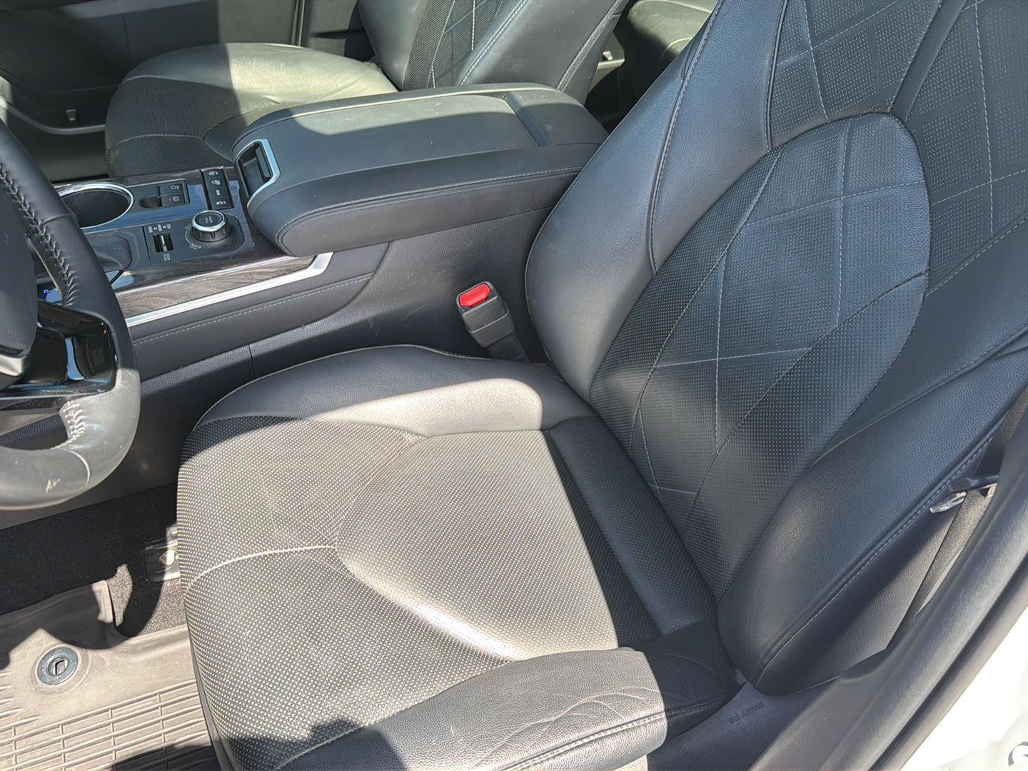 Used 2020 Toyota Highlander SUV