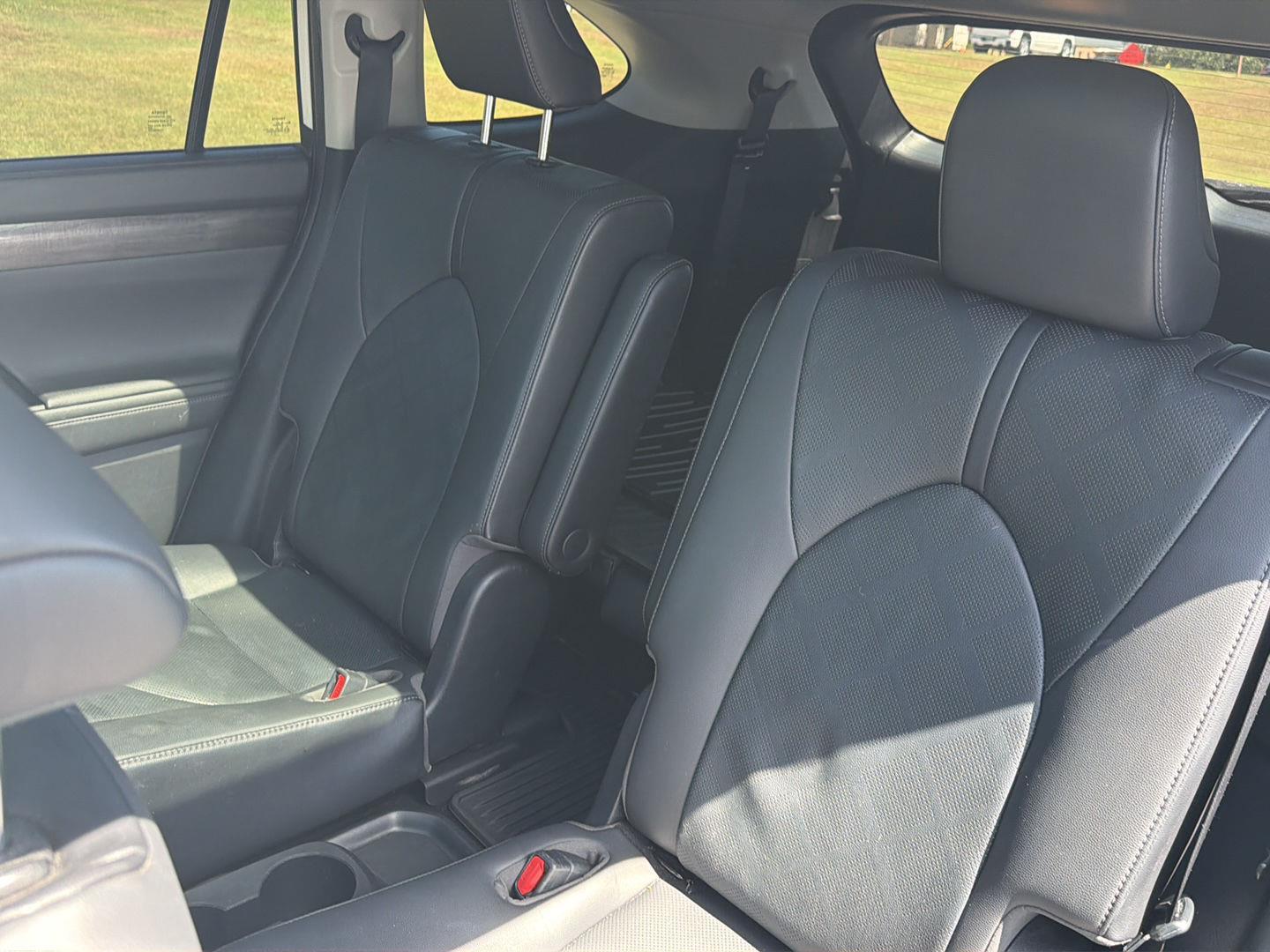 Used 2020 Toyota Highlander SUV