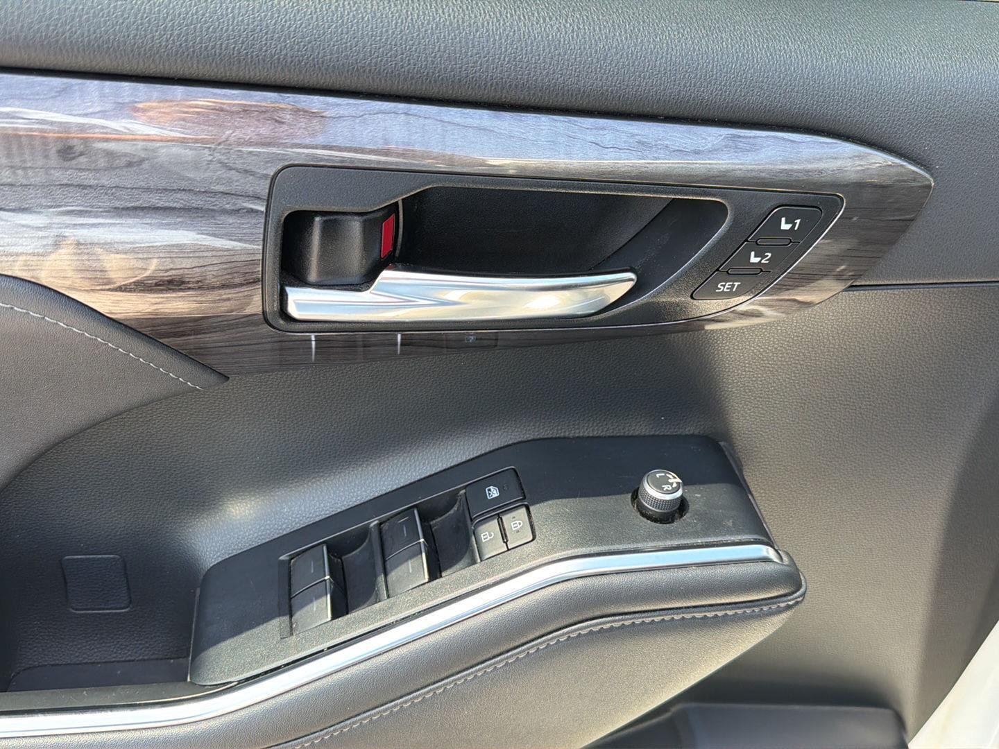 Used 2020 Toyota Highlander SUV