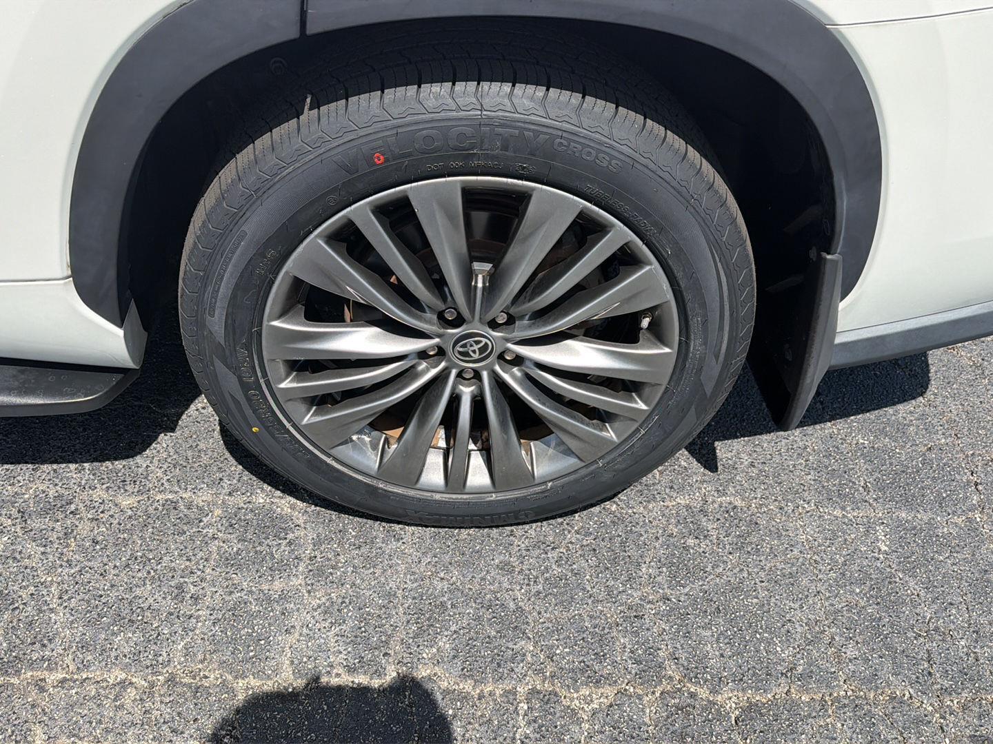 Used 2020 Toyota Highlander SUV