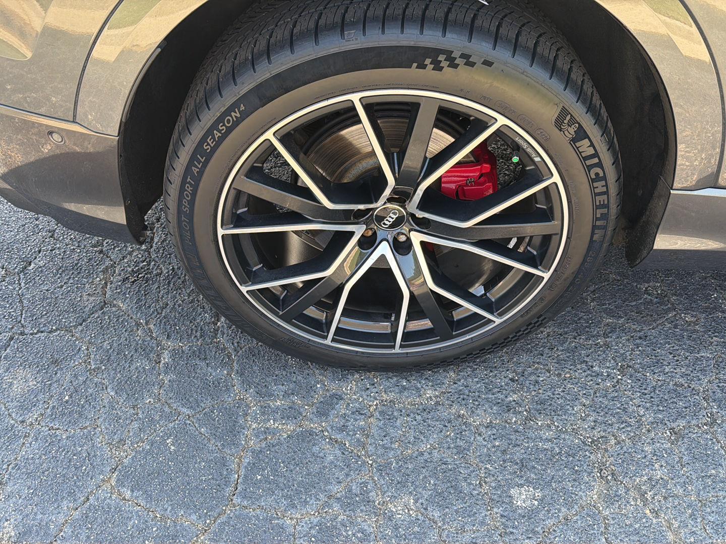 Used 2019 Audi Q8 SUV