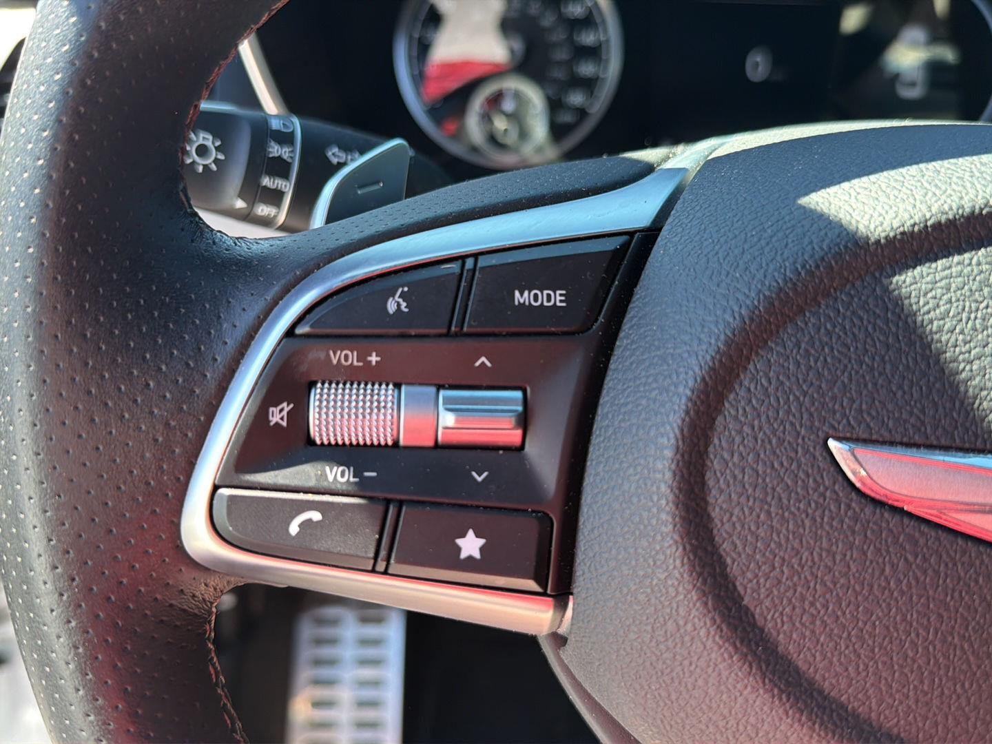 Used 2023 Genesis G70 Sedan