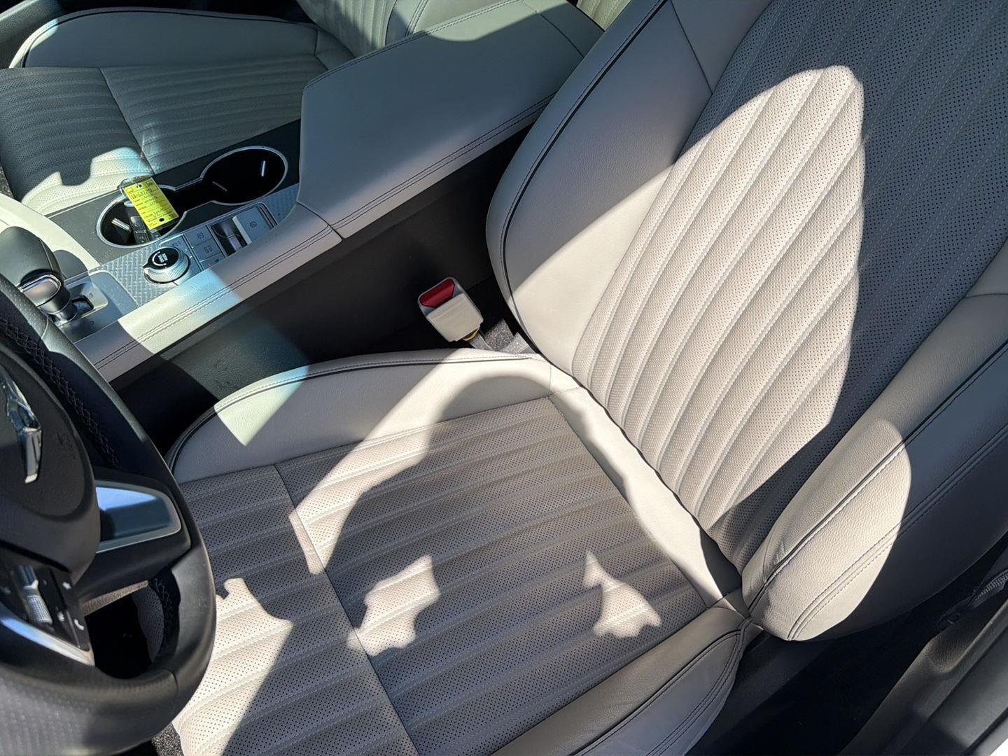 Used 2023 Genesis G70 Sedan