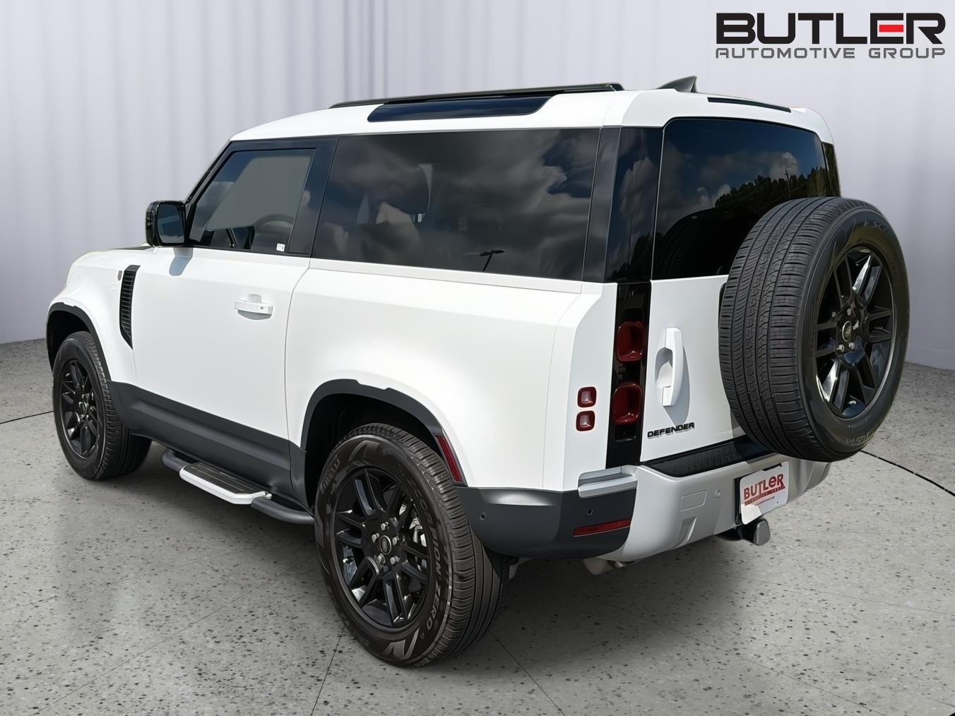 Used 2023 Land rover Defender Sedan