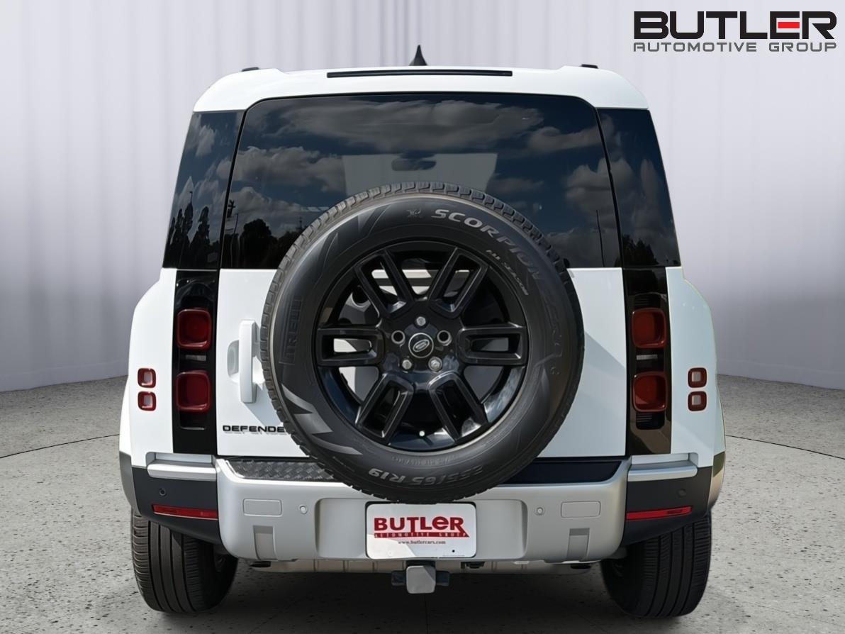 Used 2023 Land rover Defender Sedan