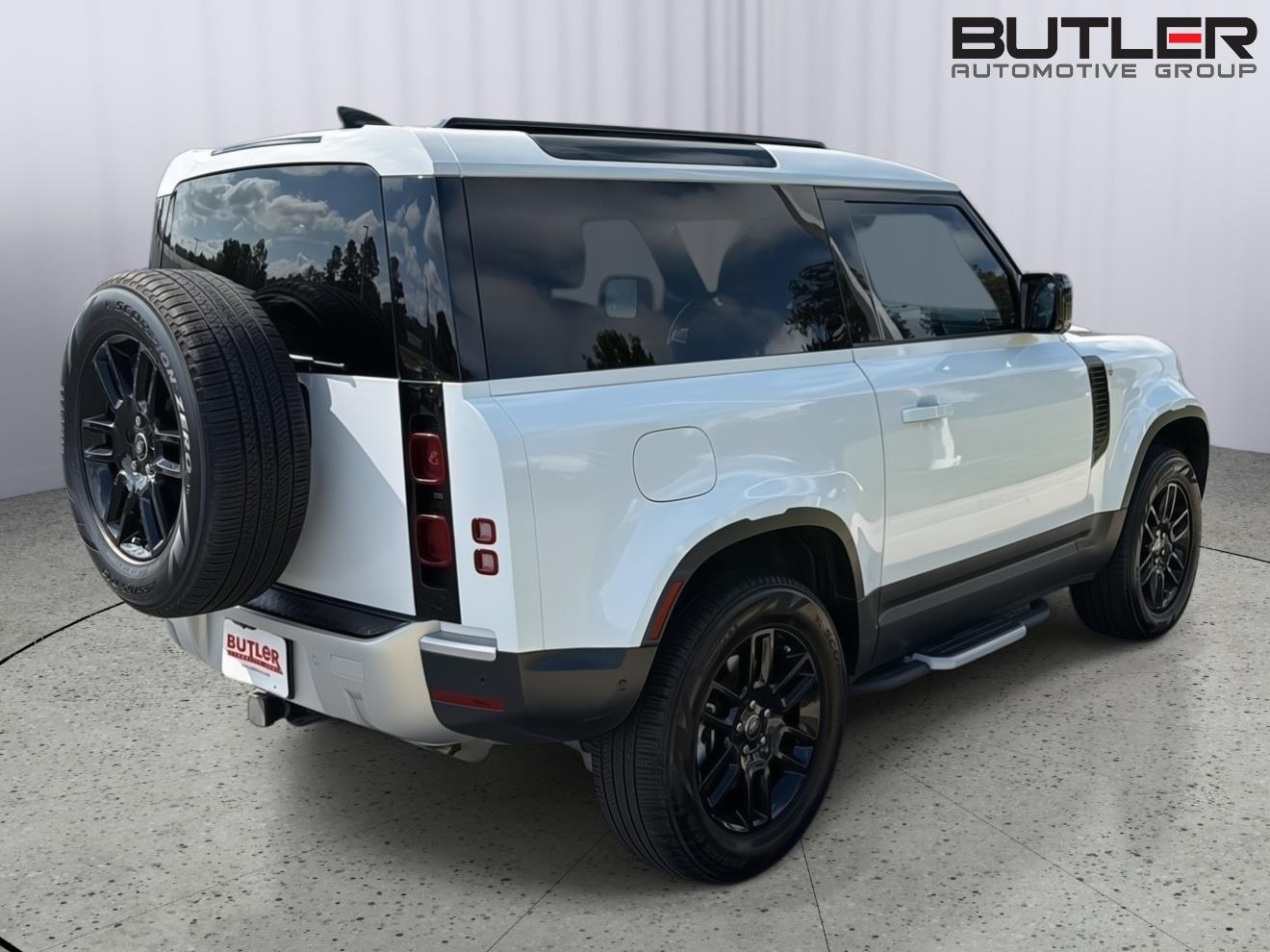 Used 2023 Land rover Defender Sedan