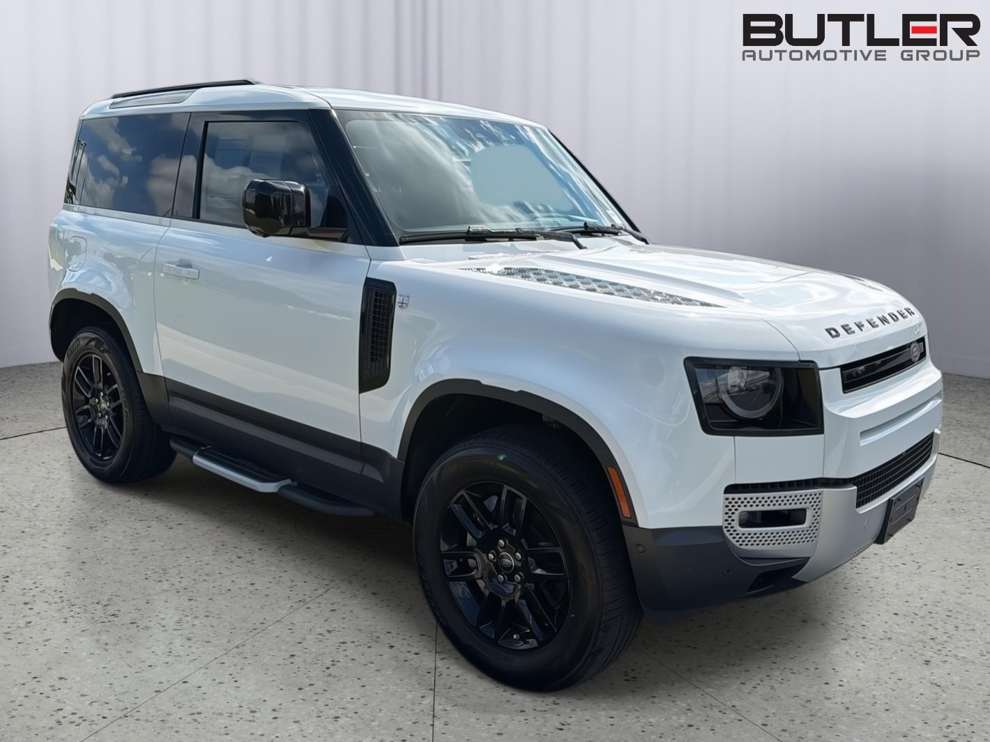 Used 2023 Land rover Defender Sedan
