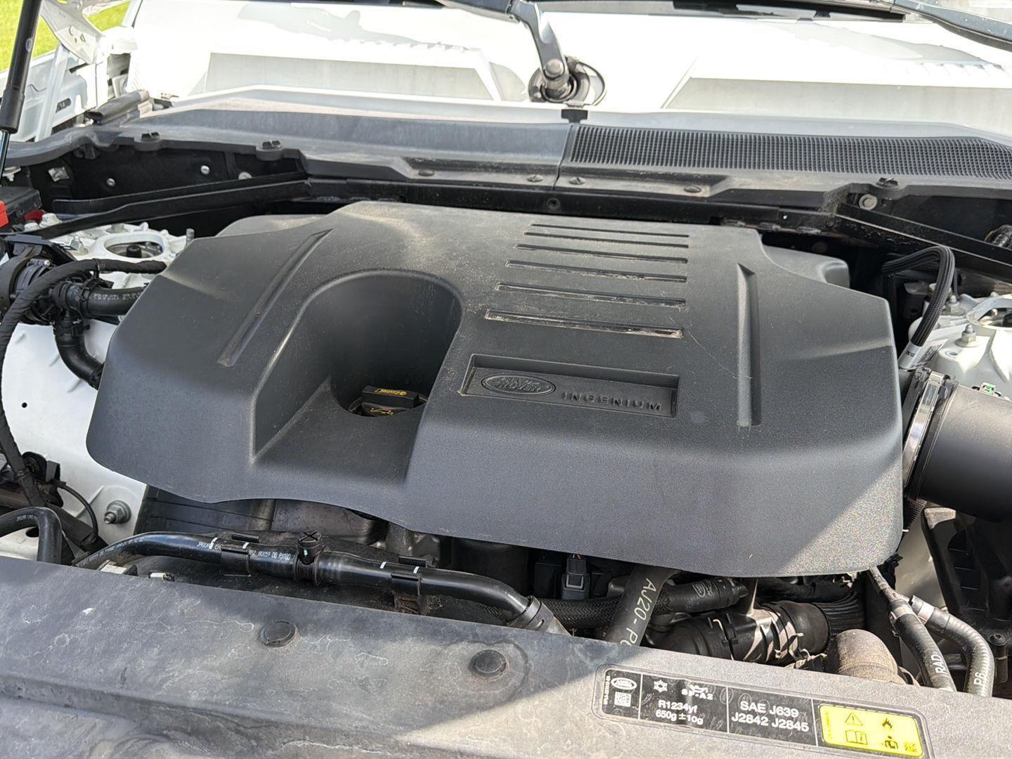 Used 2023 Land rover Defender Sedan