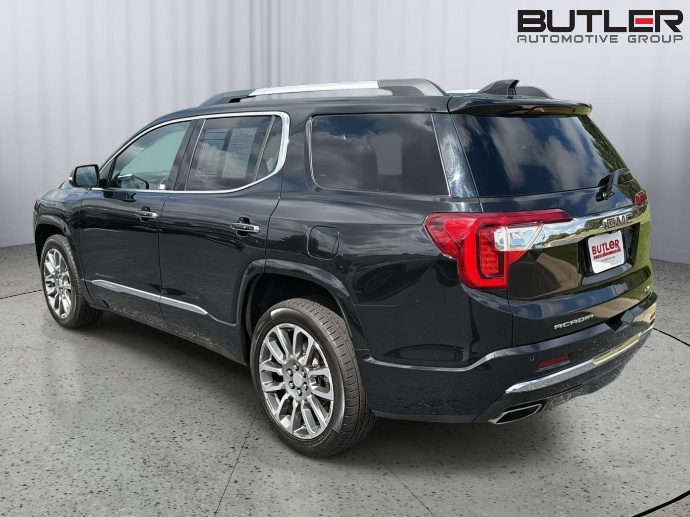 Used 2021 GMC Acadia Sedan