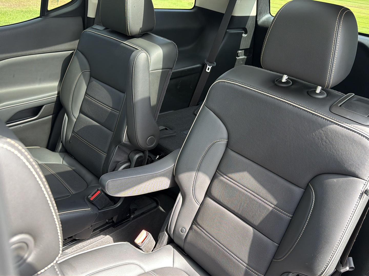 Used 2021 GMC Acadia Sedan